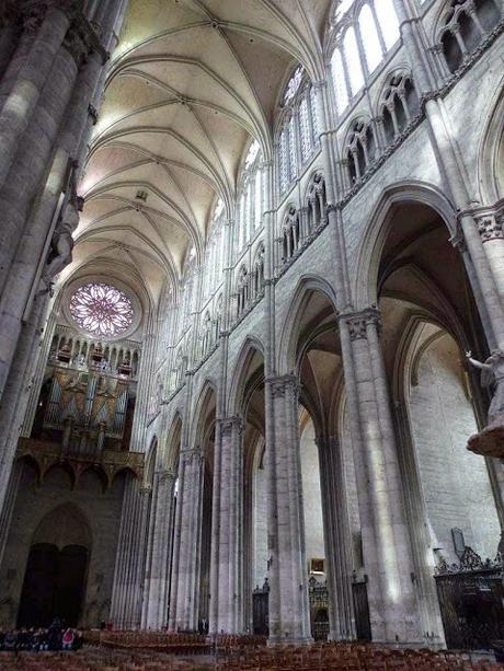 Amiens : sa cathédrale Notre-Dame et la maison de Jules Verne Amiens : sa cathédrale Notre-Dame et la maison de Jules Verne