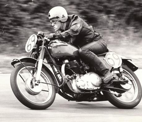 Zoom sur le phénomène « Café Racer » Zoom sur le phénomène « Café Racer »