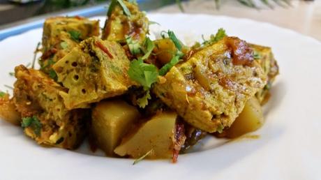 Curry d’omelette vapeur – Steamed omelette curry