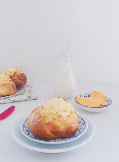 Pão de Deus, petits pains au lait à la noix de coco portugais