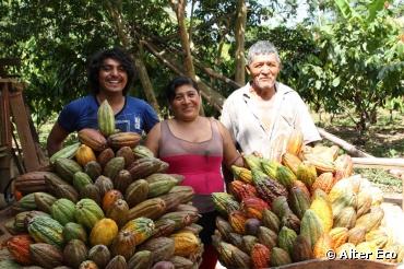  Une famille de producteurs de cacao du Pérou...