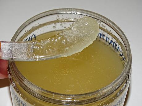 Le gommage mains minute de l'Occitane, une minute de pur bonheur ! Le gommage mains minute de l'Occitane, une minute de pur bonheur !