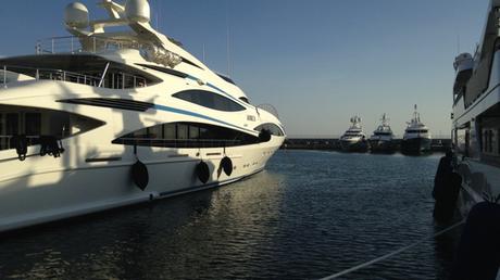 Les contrastes du Pirée Le PiréeIMG_0458.jpg