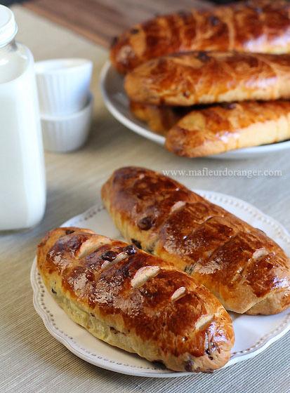 Pains viennois aux pépites de chocolat