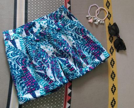 Wardrobe Architect : Short Scarlet – La Maison Victor IMAG0840_1