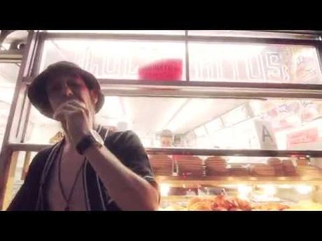 Bitches Is Crazy (B.I.C.) – Everything Gucci (Vidéo) Image de prévisualisation YouTube