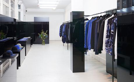 Boutique : Études Studio ouvre sa première boutique à Paris Etudes Studio