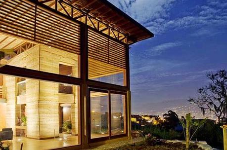 Terra Award : Le premier prix international des architectures contemporaines en terre crue. Terra Award : Le premier prix international des architectures contemporaines en terre crue.