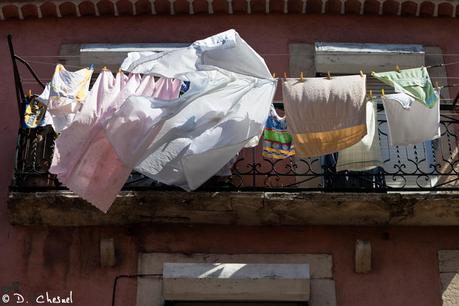 Du monde au balcon…! Du monde au balcon…!