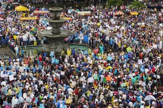 Guatemala: Manifestation pour réclamer la démission du président Otto Perez Molina