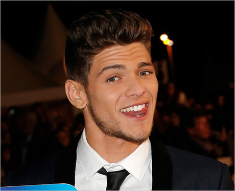 Cannes et la TVR, Capucine, Rayane le temps des amours, Maeva, Delormeau virés d'NRJ12? La semaine en photos http://fr.blastingnews.com/showbiz-et-tv/2015/05/rayane-et-denista-en-couple-pour-ce-que-j-en-ai-vu-oui-00400047.html