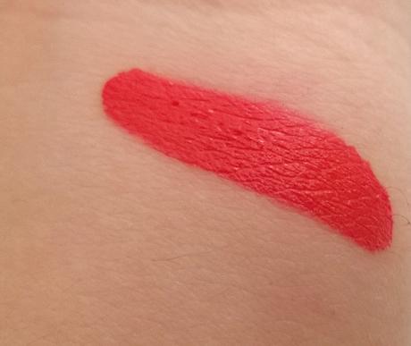 On s’envole à New York avec le Mattfinity Lip Rouge de Mirenesse On s’envole à New York avec le Mattfinity Lip Rouge de Mirenesse