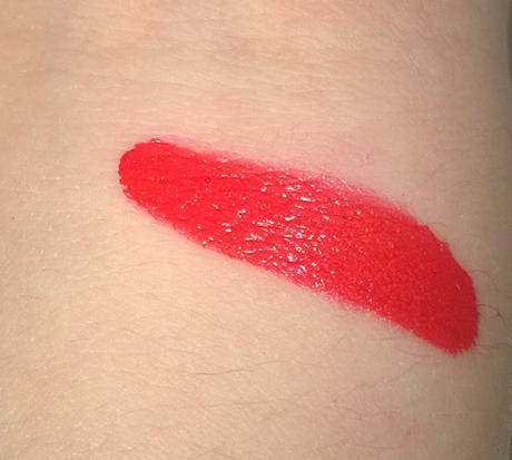 On s’envole à New York avec le Mattfinity Lip Rouge de Mirenesse On s’envole à New York avec le Mattfinity Lip Rouge de Mirenesse