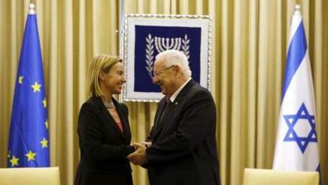 Federica Mogherini, chef de la diplomatie européenne, et le président israélien Reuven Rivlin © reuters.