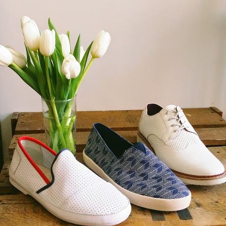 Les accessoires TOMS: sacs, chaussures et lunettes Les accessoires TOMS: sacs, chaussures et lunettes