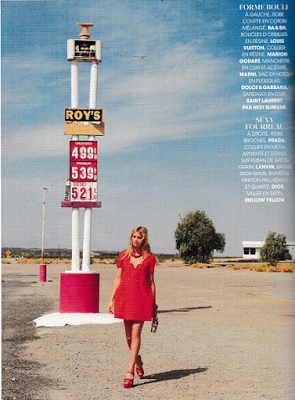 Blue-Greeny Madame Figaro Blue-Greeny Madame Figaro