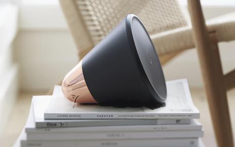 MUSIQUE : Un haut parleur à commande vocale aether-cone-speaker
