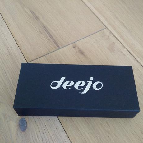 Découvrez le couteau ultra-léger et personnalisable de Deejo !
