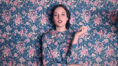 Jain – Visite guidée avec le clip Come jain_come_03