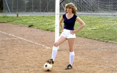 Gregory's Girl - Bill Forsyth (1981) Gregory's Girl - Bill Forsyth (1981)