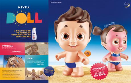 NIVEA distribue des poupées qui prennent des coups de soleil nivea-doll-fcb-2015