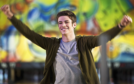 The Flash : Barry sera en couple avec le sosie de Felicity dans la saison 2 ! The Flash : Barry sera en couple avec le sosie de Felicity dans la saison 2 !
