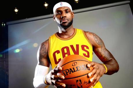Top 10 des sportifs les mieux payés en 2015 selon Forbes Top 10 des sportifs les mieux payés en 2015 selon Forbes
