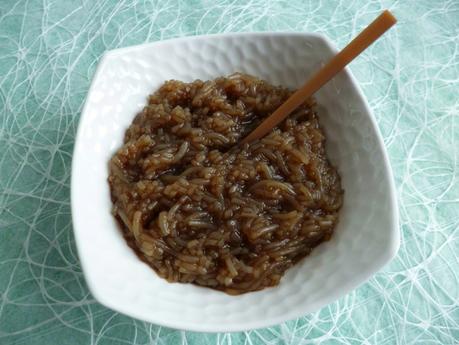shirataki de konjac et leur sauce chicorée caramel à seulement 30 kcal (sans sucre, sans beurre, sans gluten et riche en fibres) P1210797
