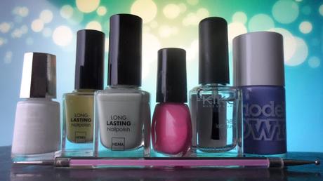 Polka Dot Nails Tutorial - Festival Look Polka Dot Nails Tutorial - Festival Look
