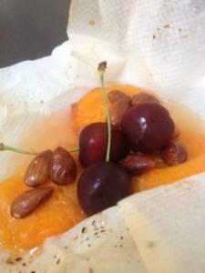 papillotes d'abricots UN DESSERT LEGER : LES ABRICOTS EN PAPILLOTES