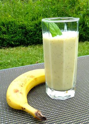 La fabuleuse recette du smoothie d'été ... Banane Kiwi Pêche Menthe
