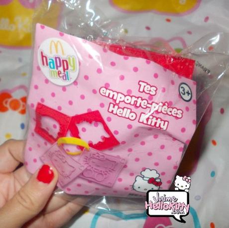 Happy Meal Hello Kitty : Les emporte-pièces http://www.jaimehellokitty.com/images/IMG2015/mcdohappymealhellokittyemportepieces2.jpg