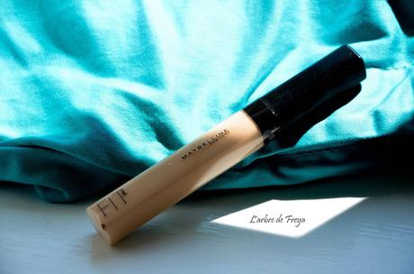 Comment porter du turquoise sur les yeux? Comment porter du turquoise sur les yeux?
