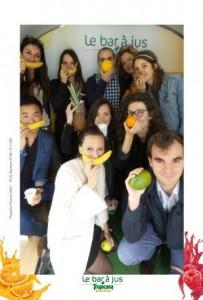 Tropicana fait (re)découvrir le goût de ses oranges Le photocall du Bar Ă jus accueille les visiteurs qui repartent avec leur photo dans un cadre personnalisĂŠ