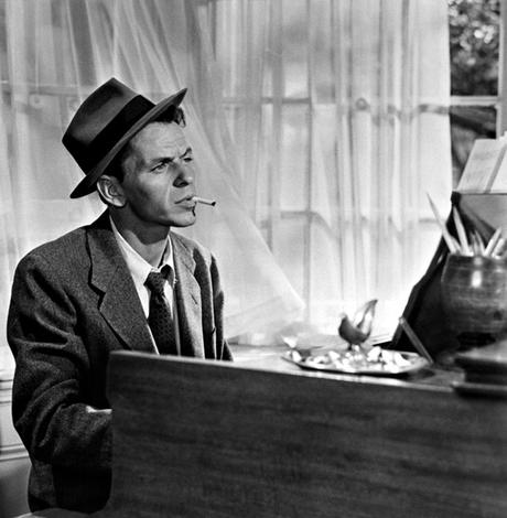 Blonde & Idiote Bassesse Inoubliable**********************In The Wee Small Hours de Frank Sinatra Blonde & Idiote Bassesse Inoubliable**********************In The Wee Small Hours de Frank Sinatra