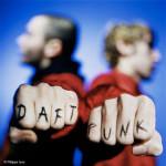DOC DE CHOC : Daft Punk révèle son vrai visage (ou presque…)