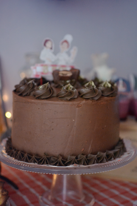 comment faire une sweet table d'anniversaire. Conseils déco et recettes pour une sweet table Ratatouille de Disney. Ratatouille birthday, Ratatouille party, anniversaire thème Ratatouille; recette tarte citron meringuée facile sans beurre, layer cake Kinder Bueno Nutella comment faire une sweet table d'anniversaire. Conseils déco et recettes pour une sweet table Ratatouille de Disney. Ratatouille birthday, Ratatouille party, anniversaire thème Ratatouille; recette tarte citron meringuée facile sans beurre, layer cake Kinder Bueno Nutella