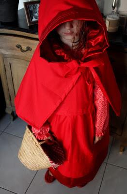 Couture (7): le Petit Chaperon Rouge... Couture (7): le Petit Chaperon Rouge...