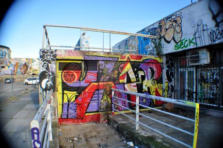 Graffiti in Sevilla (Part.2) Izar Pavio Sofa