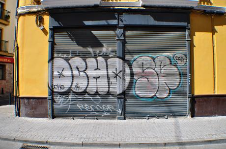 Graffiti in Sevilla (Part.2) Ocho SOfa