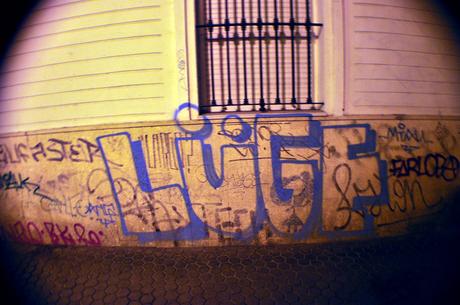 Graffiti in Sevilla (Part.2) Lüge (2)