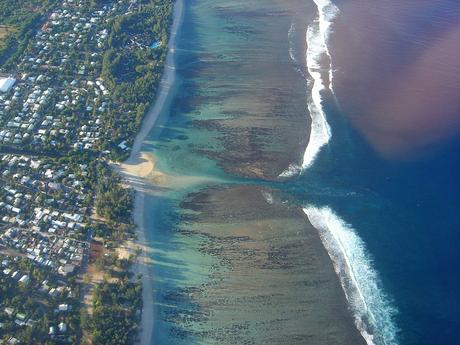 Photo de la plage de l'Ermitage et son lagon aussi appelé le « Lagon de St Gilles » Ile de la Réunion