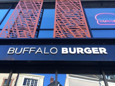 BUFFALO BURGER À CHARTRES : PLEASE TO MEAT YOU