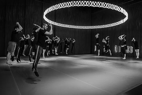 EXTREMALISM au Festival Montpellier Danse 2015 EXTREMALISM au Festival Montpellier Danse 2015