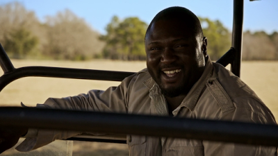 Les critiques // Zoo : Saison 1. Episode 1. First Blood. Les critiques // Zoo : Saison 1. Episode 1. First Blood.