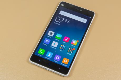 Xiaomi Mi 4i : le moyen de gamme phare qui manque d’originalité