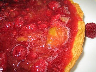 Tarte sablée rhubarbe-framboises!!!