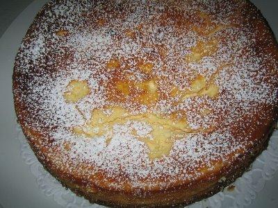 Cheesecake et son coulis de framboises!!
