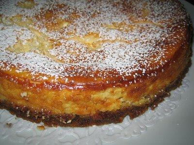Cheesecake et son coulis de framboises!!