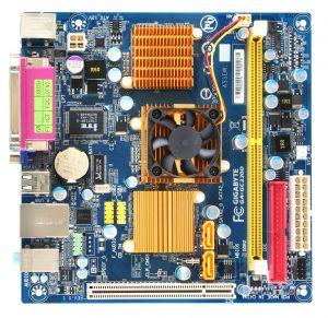 Gigabyte  GA-945GCMCL : Une carte mère ITX avec un processeur Atom de 1,6 GHZ